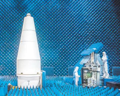 寧波舟山港推進(jìn)智慧港口建設(shè),實現(xiàn)綠色低碳轉(zhuǎn)型 努力打造世界一流強港 新時代畫卷